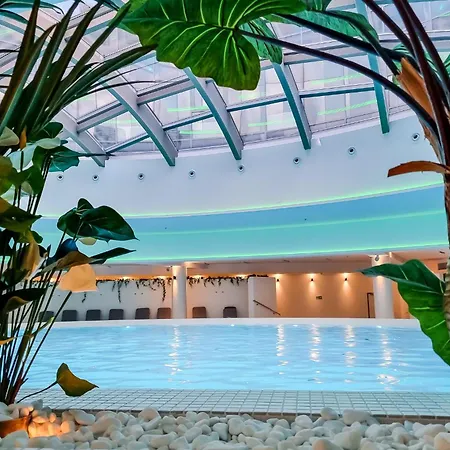 Ans Hanza Tower No 530 - Swimming Pool, Sauna, Jacuzzi, Viewing Terrace * Stettin