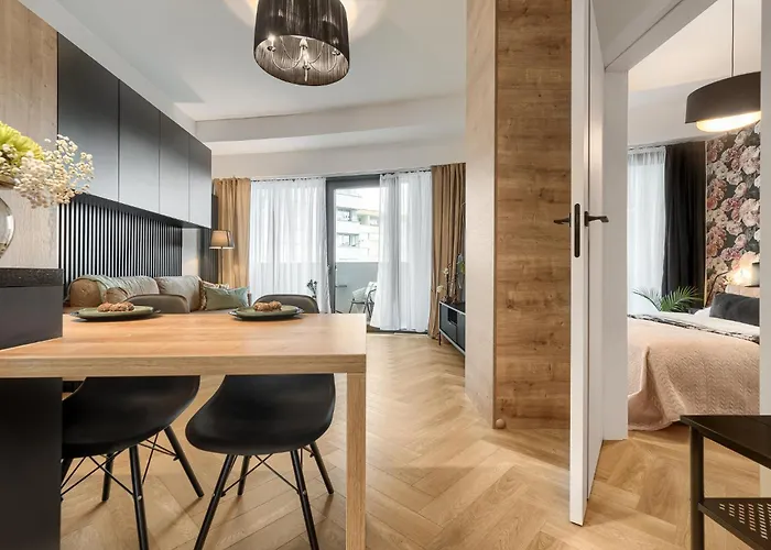 Ans Hanza Tower No 530 - Swimming Pool, Sauna, Jacuzzi, Viewing Terrace Apartman